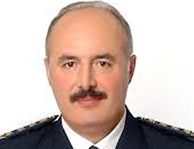 Eski Emniyet yardımcısı PKKlının taziyesine gitmiş