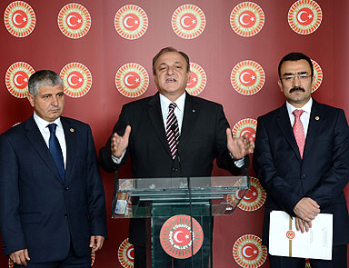 Şimdi de ağlamaktan sorumlu emniyet müdürü...