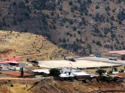 Hakkari Çukurcada çatışma: 2 şehit