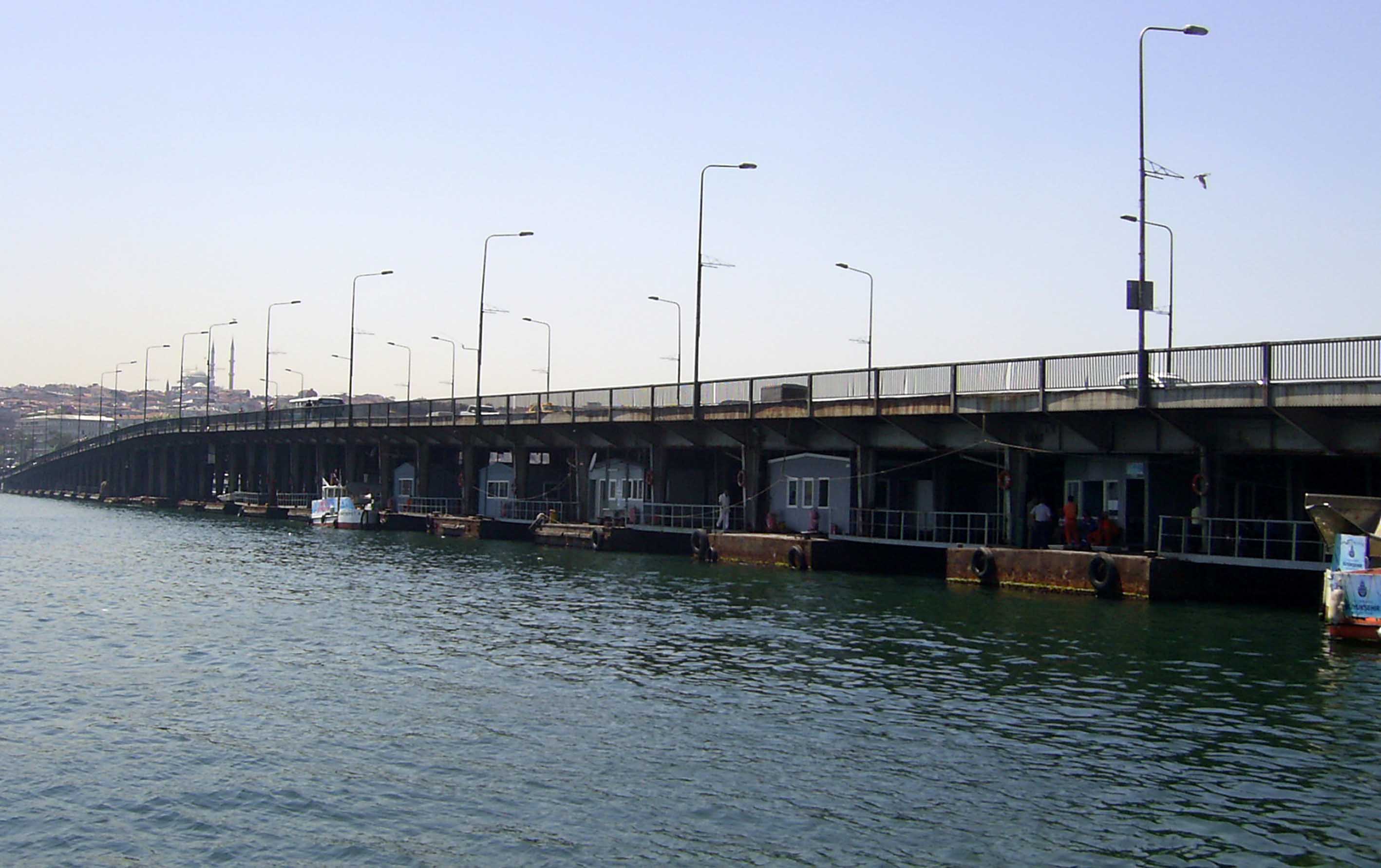 Atatürk Köprüsü bu gece trafiğe kapatılacak