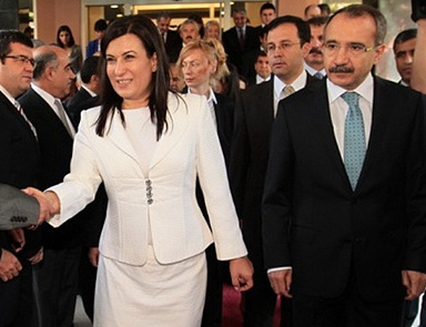 AK Partide Baş-Dinçer gerilimi