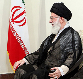 Hamaney: Suriyeye müdahale gelişenlerin hakkı