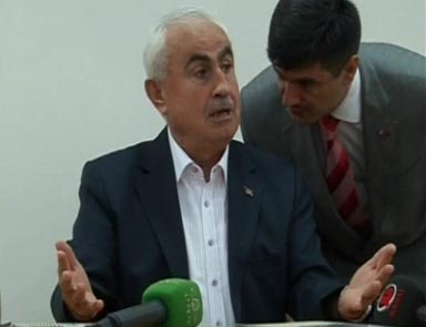 Validen basına telkin: Kol kırılır yen içinde kalır