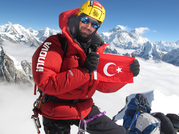 “Dağların dağı” K2’nin zirvesinde