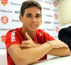 Oscar goes to... Chelsea