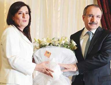 AKPde ‘e-mail’ krizi