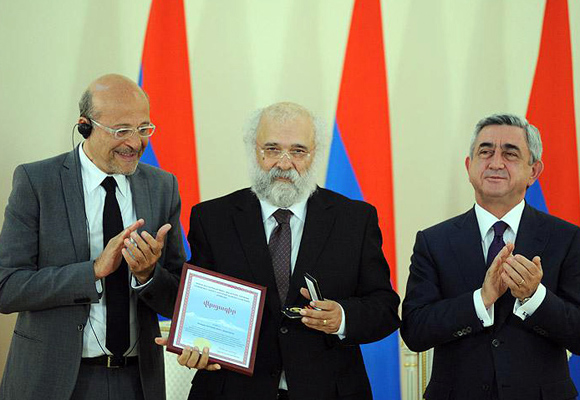Zarakoluna devlet nişanı