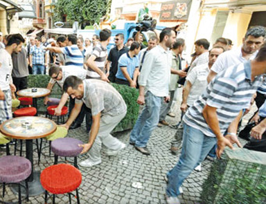 Beyoğlu masasına kavuşuyor