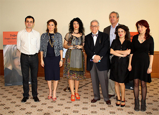 Duygu Asena ödülü Pelin Özerin