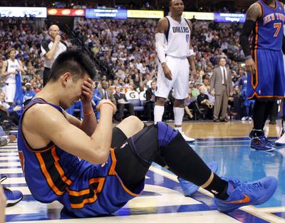 Jeremy Lin sezonu kapattı gibi...