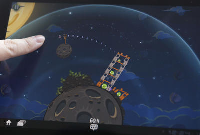 Angry Birds Space 10 milyonu buldu