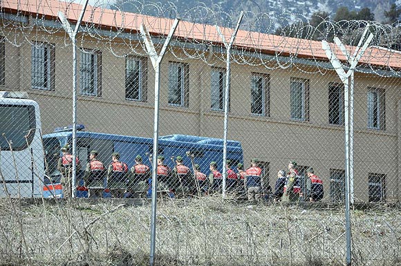 Pozantı iddiaları: 6 personel için işlem yapılmalı