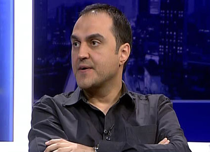 Arto kimden veto yiyor