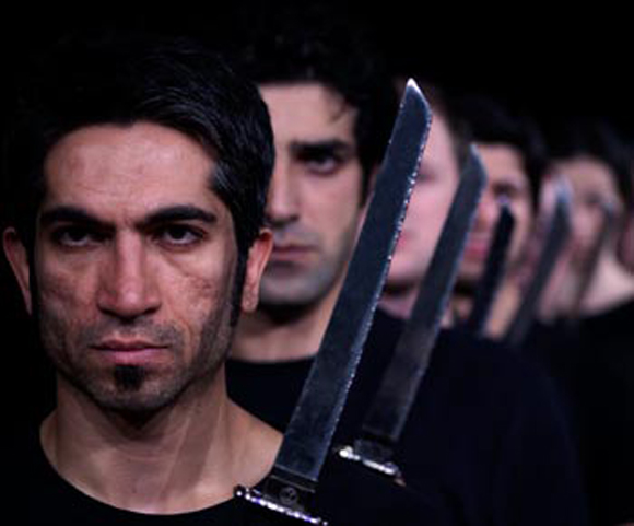 Hamlet’i Hiç Böyle Görmediniz
