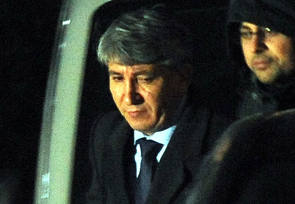 Sarıkayadan Odama birisi mi girdi incelemesi