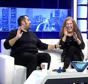 Suzan Kardeşin şarksını armağan ettiği özel kişi, herkesi şaşırttı