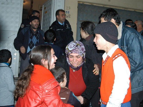 Anne ve 4 çocuğu soba kurbanı