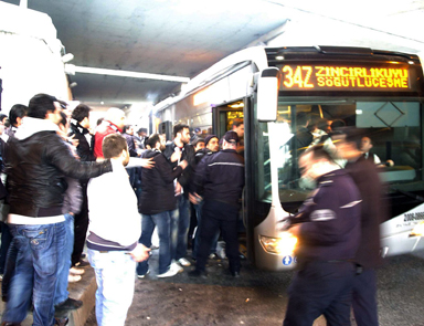 Kadıköyde olaylı derbi