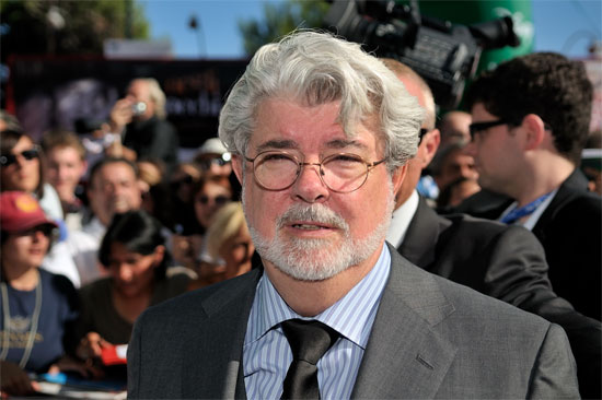 Star Warsun yönetmenini pes ettirdiler