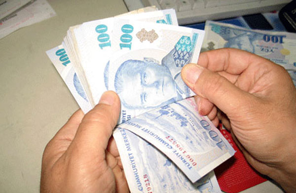 Yaşlıları ölüm yardımı vaadiyle dolandırıyorlar