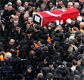 Aydın Menderes uğurlandı