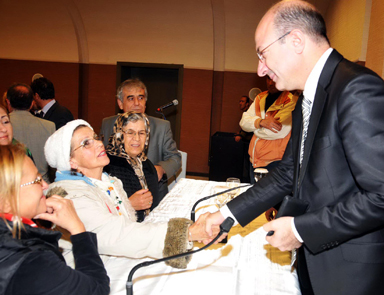 Yüzsüz olanlar yüzleşemezler