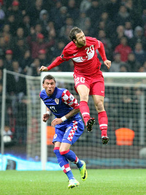 Hiddink, Giray Kaçara ilk kez görev verdi