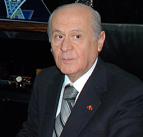 Devlet Bahçeli: Başbakan itiraf etti