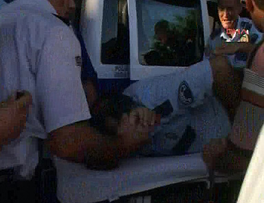 Polis karakoluna saldırı: 1 şehit