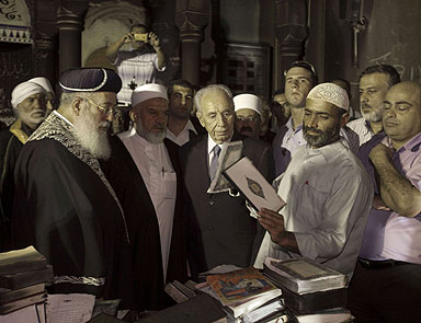Şimon Peresin cami utancı