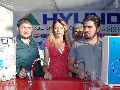 İzmir Fuarında Uğur Dündar krizi