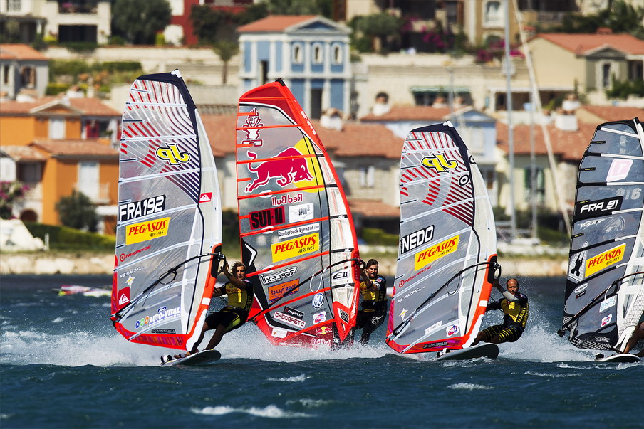 Windsurf Dünya Kupası sürüyor