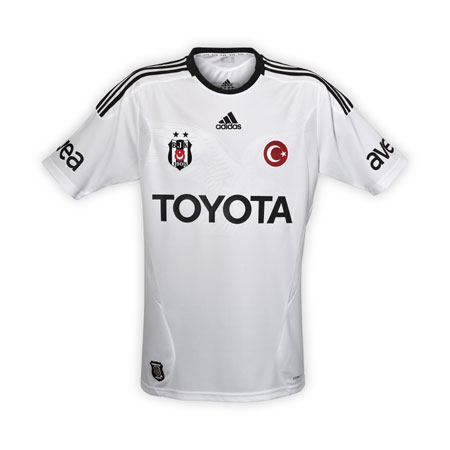 İşte BJKnın yeni formaları