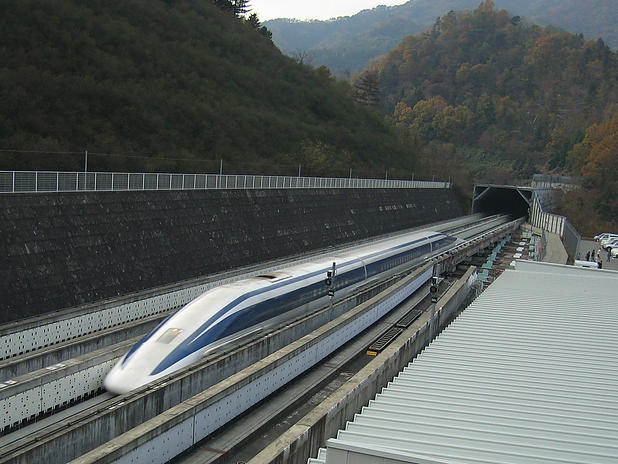 Hızlı değil, süper hızlı tren