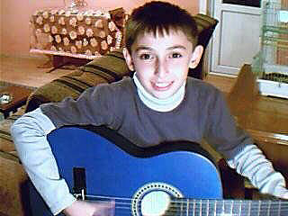 Elektro gitar ölüm getirdi