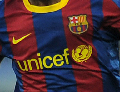 Barcelona UNICEF ile devam