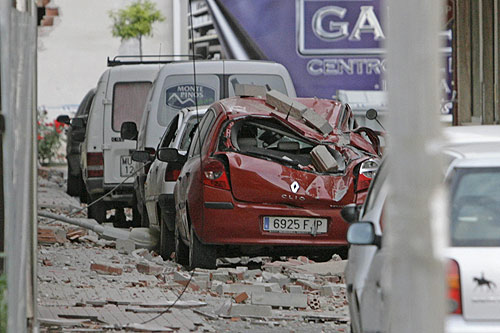 İspanyada 40 yıl sonra deprem oldu: 9 ölü