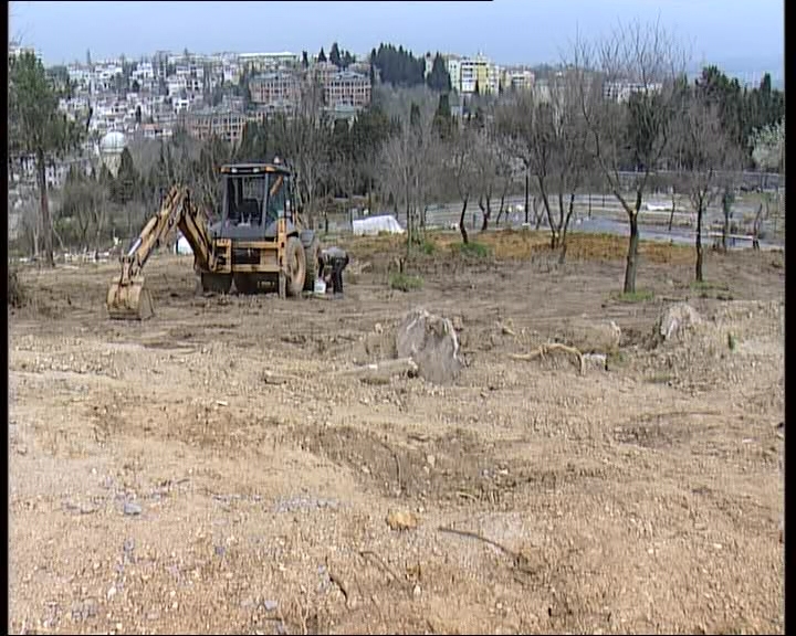 Tartışmalı Ulus Mezarlığı için talepler alınıyor