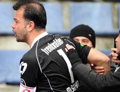 Kasımpaşada Murat Şahin kadro dışı