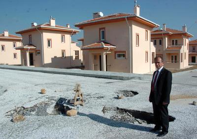 Yatağanda Elbistan korkusu