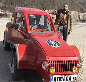 Laz Mucit otomobil yaptı, başına bela oldu