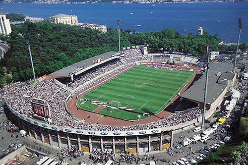 Beşiktaş sevindi, İnönü Stadyumu yıkılıyor