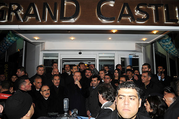 Erdoğan önerdi, otelin ismi değiştirildi