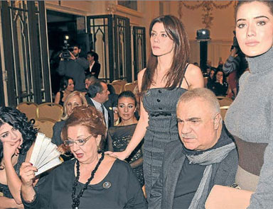 Son Yaprak Döküldü