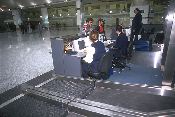 Pasaport bankolarına AB standardı
