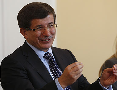 Davutoğlunun politikası Doğuya dönüş mü