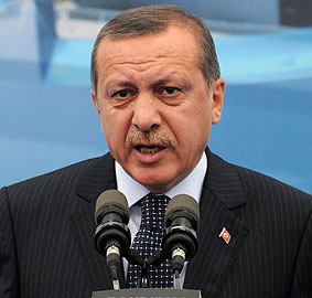Erdoğan: Cübbeni çıkar da gel