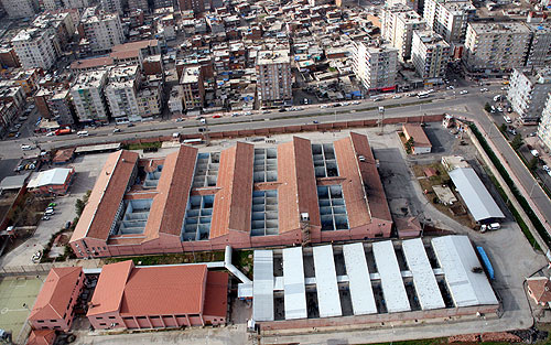 Diyarbakır Cezaevi için toplu suç duyurusu