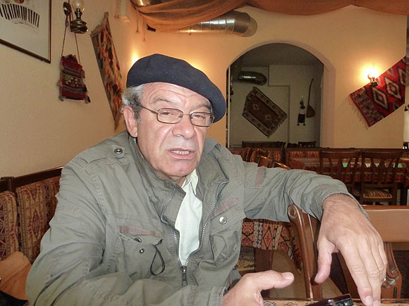 Mahir Sayın: Avcı ile aynı sokaktan bile geçmedik