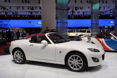 Az yakıt tüketen Mazda, Kasımda Türkiyede